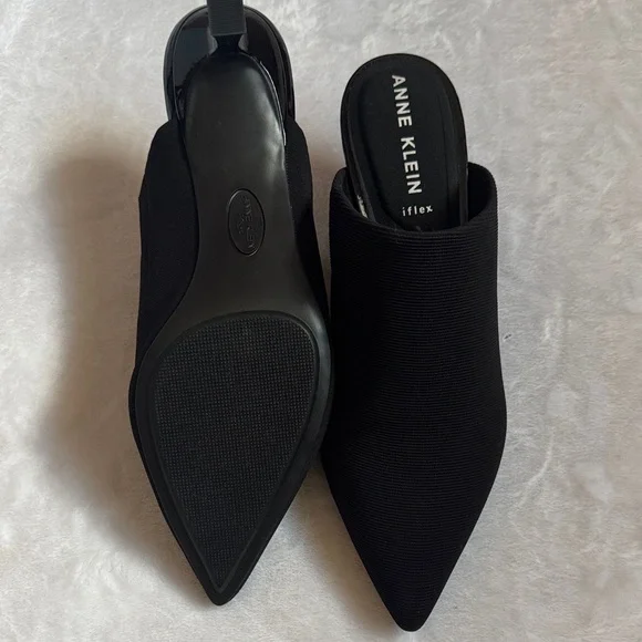 NWOT Anne Klein Black Textured Mules - Picture 5 of 6
